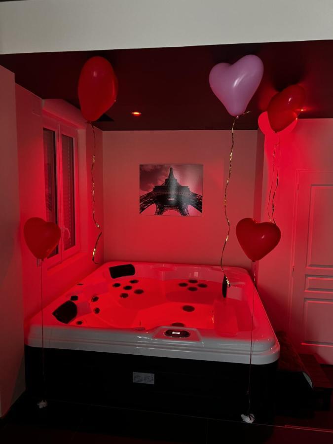 Magnifique Duplex Avec Jaccuzi, Sauna Et Cinema Room Privatif Fontenoy  Zewnętrze zdjęcie